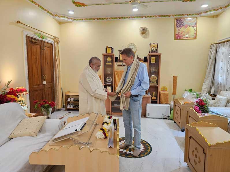 Mr. Gerard Reiter, a senior leader of Maharishi Organisation from Netherlands (Holland) has visited Brahmachari Girish Ji. Brahmachari Girish Ji has welcomed Mr. Reiter with flower bouquet, shawl, Gyan 24 magazine and Maha Herbal Table Calendar of year 2024. A general discussion on Global Maharishi Organisation took place. Mr. Gerard has appreciated all developments taking place in Indian Maharishi Organisation under Brahmachari Girish Ji's leadership.