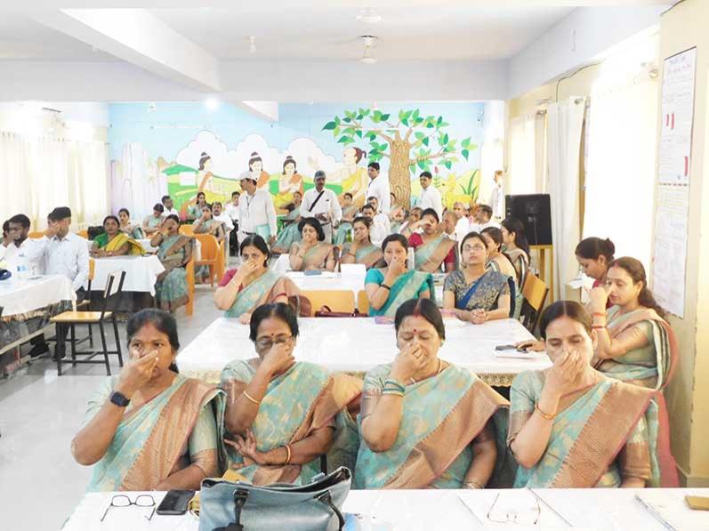 MVM Naini Prayagraj: Maharishi Vidya Mandir Senior Secondary School Naini, Prayagraj has successfully completed a Three-Day Teacher's Training programme from 20th May to 22nd May 2023. Teachers from MVM Kalindipuram (Prayagraj) and MVM Jhunsi, Prayagraj also participated.